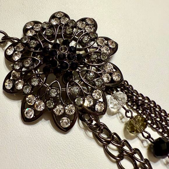 4 for $20 SALE- Flapper Style Gunmetal Layered Rhinestone Brooch Necklace - Picture 6 of 7